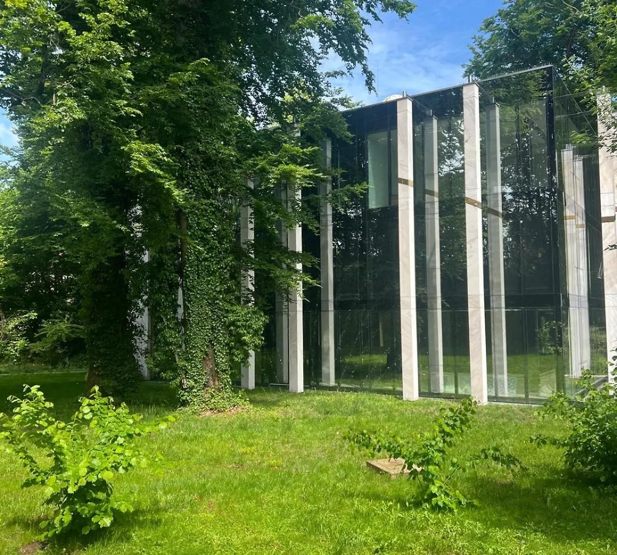 Unique Villa In A Dream Location Munich